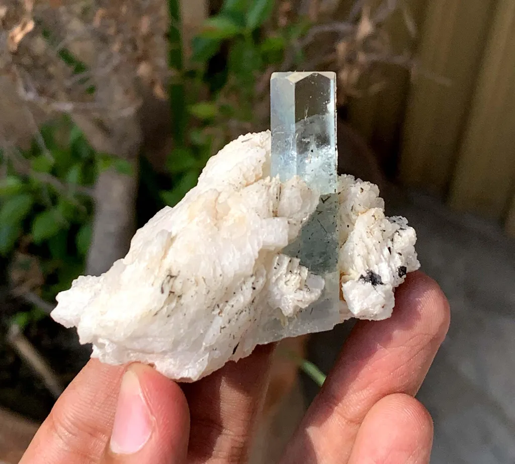 Transparent Blue Aquamarine with Schorl Inclusions on Cleavelandite from Pakistan - image 4