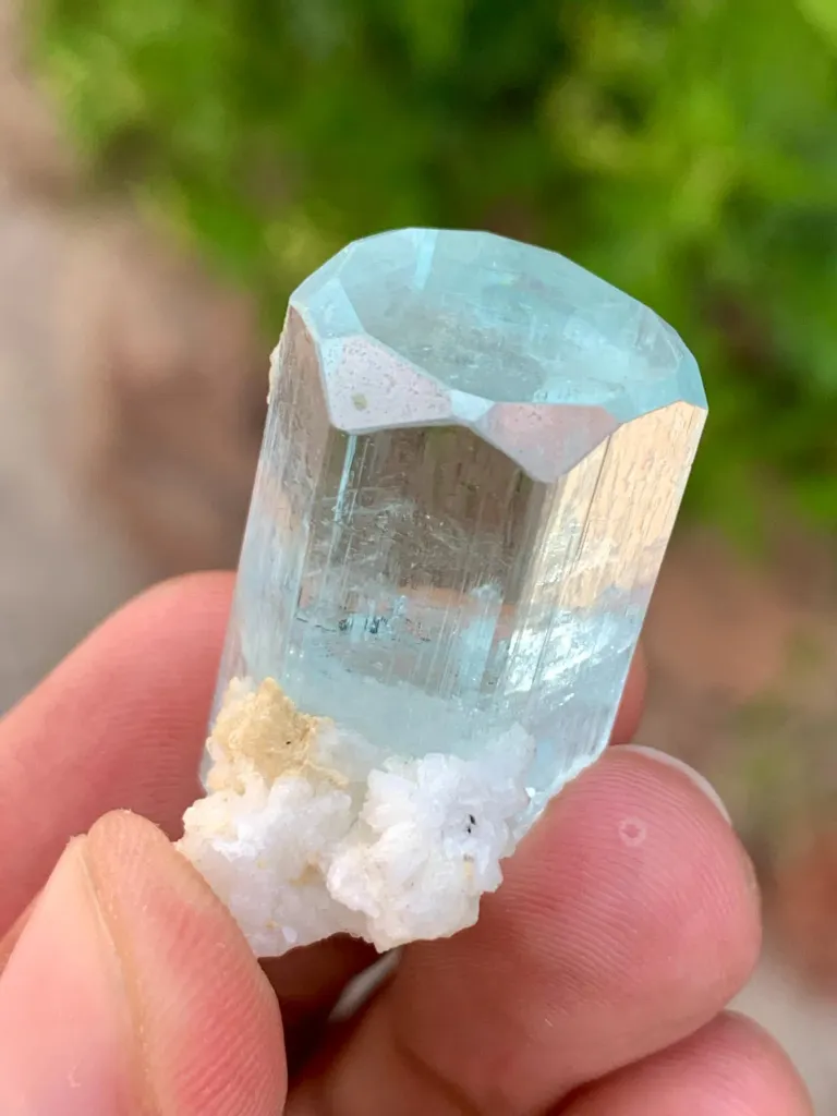Transparent Blue Diamond Cut Aquamarine Crystal from Pakistan - image 2