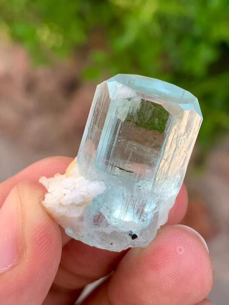 Transparent Blue Diamond Cut Aquamarine Crystal from Pakistan - image 6