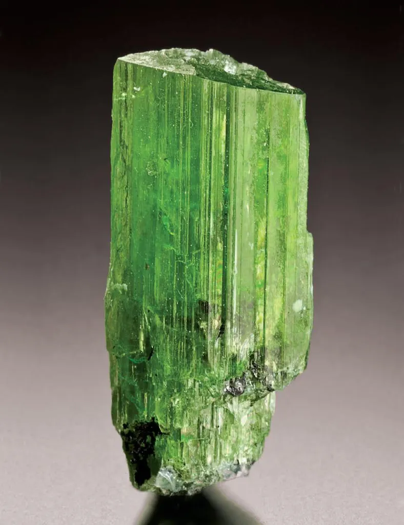 Tremolite image