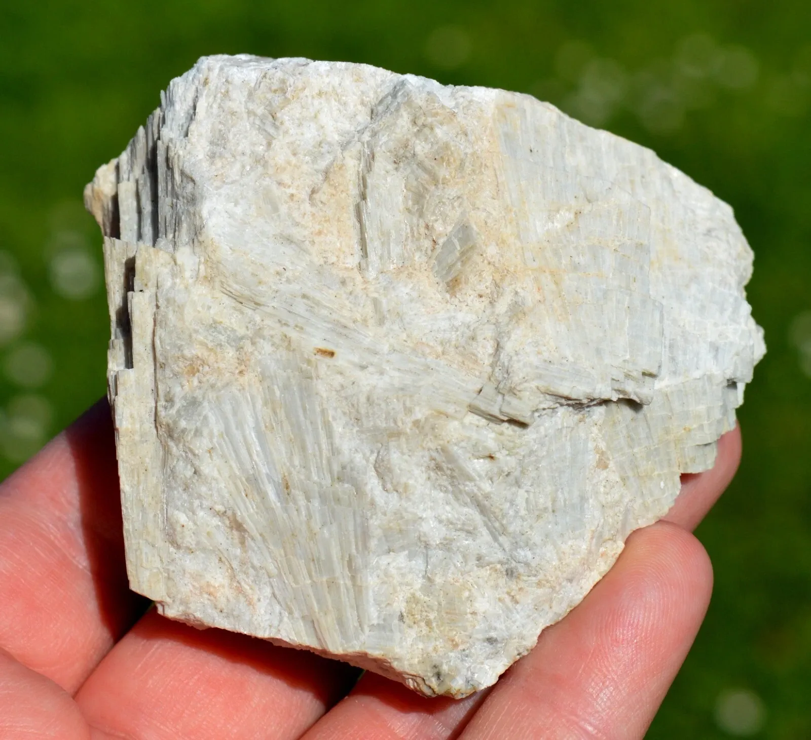 Tremolite 327 grams - Redwing Quarry, Falls Village, Canaan, Connecticut, USA - image 4