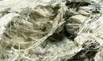 Tremolite - image 2