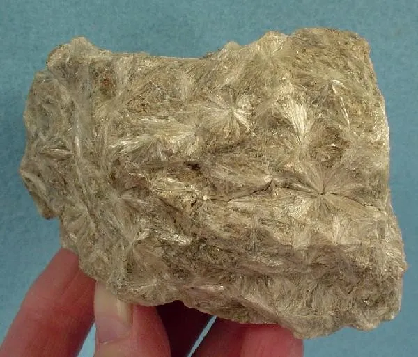 Tremolite image