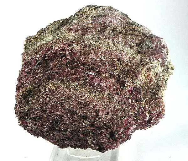 Tremolite (Var: Hexagonite) - image 1