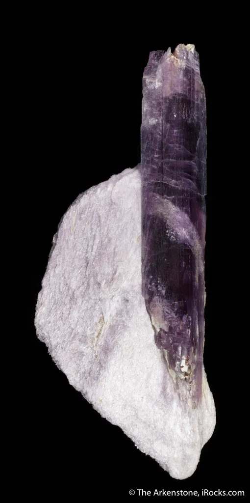 Tremolite (var Hexagonite) - image 2