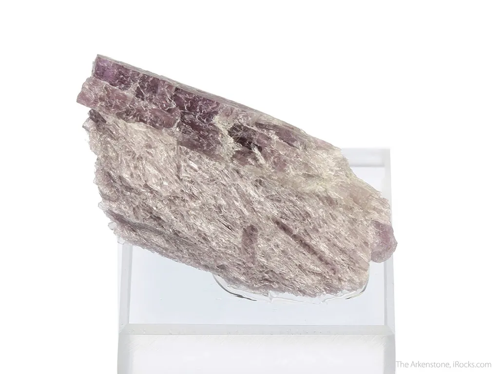 Tremolite var. Hexagonite (rough and cut set) - image 3