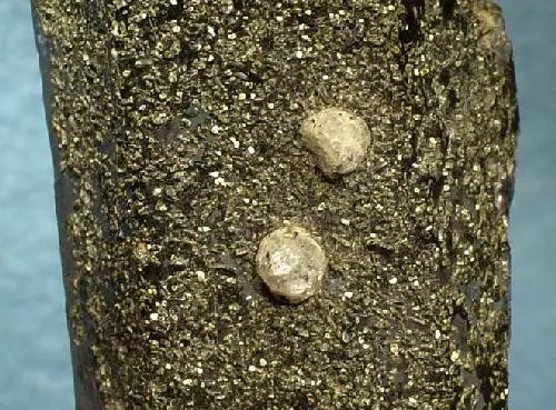 Tsaregorodtsevite - image 2