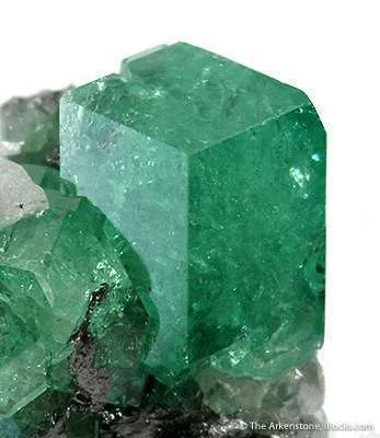Tsavorite With Graphite And Apatite - image 2