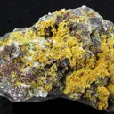 Tsumcorite on Quartz - image 1