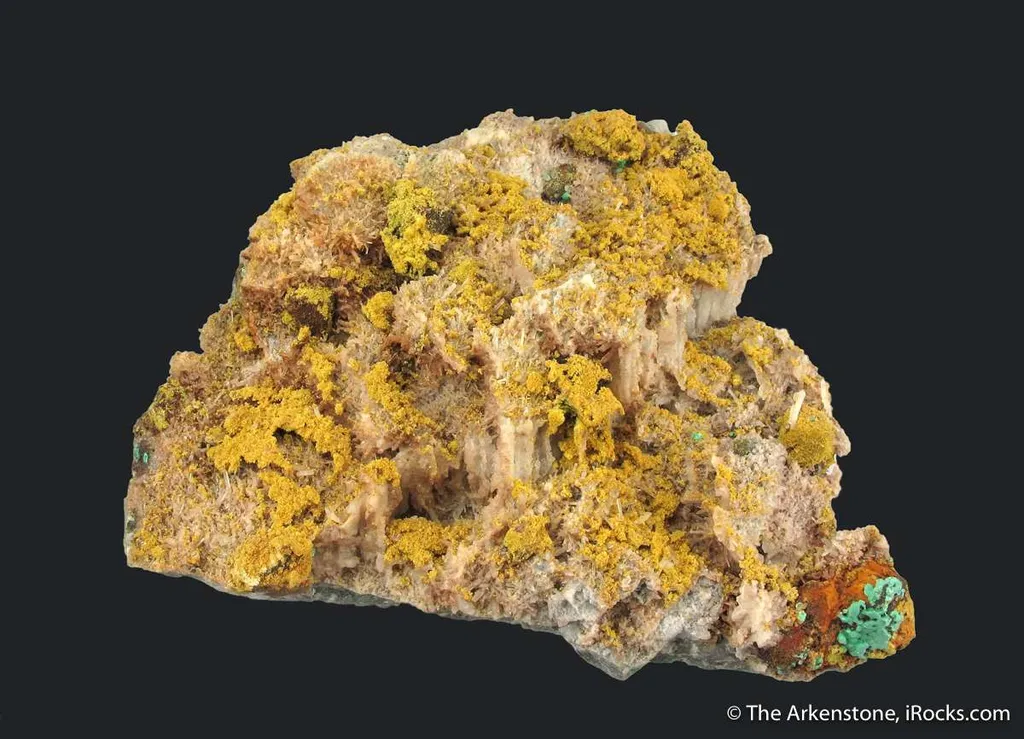 Tsumcorite (TL) on Tennantite and Quartz image