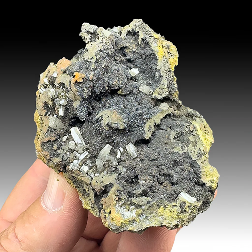 Tsumcorite with Mimetite (O-026) image
