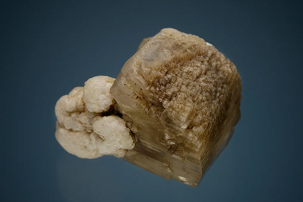 TUNELLITE on Ulexite - image 4