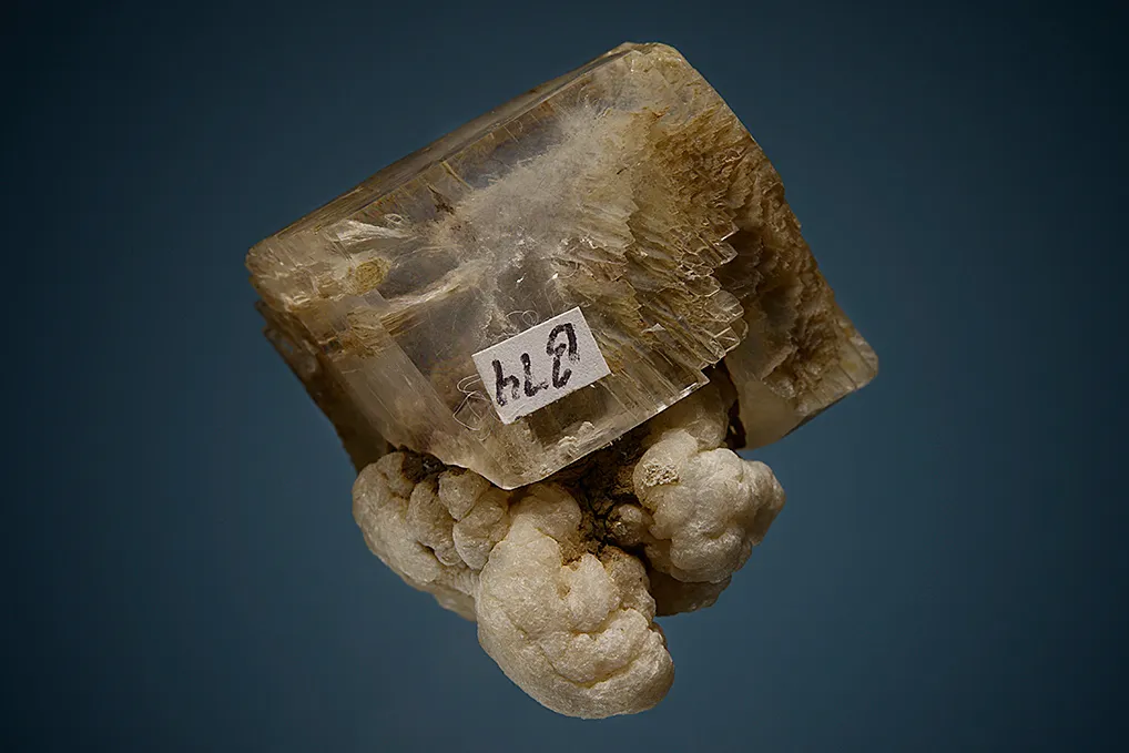 TUNELLITE on Ulexite - image 2