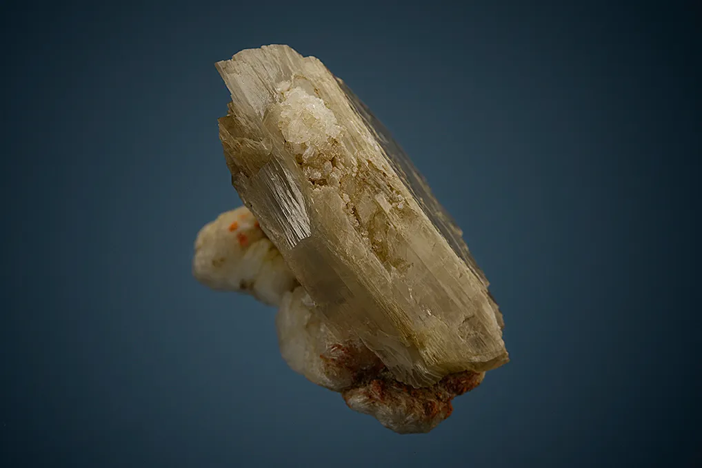 TUNELLITE on Ulexite - image 4
