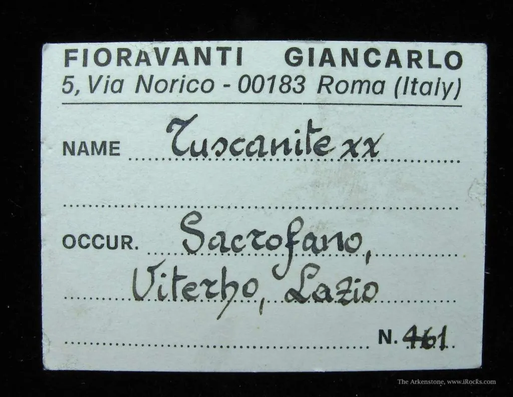 Tuscanite - image 6