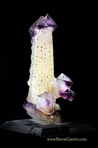 Twinned Amethyst Quartz and Scepter - image 2
