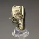 twinned CUBANITE from Canada, Québec, Chibougamau, Henderson No. 2 mine - image 2