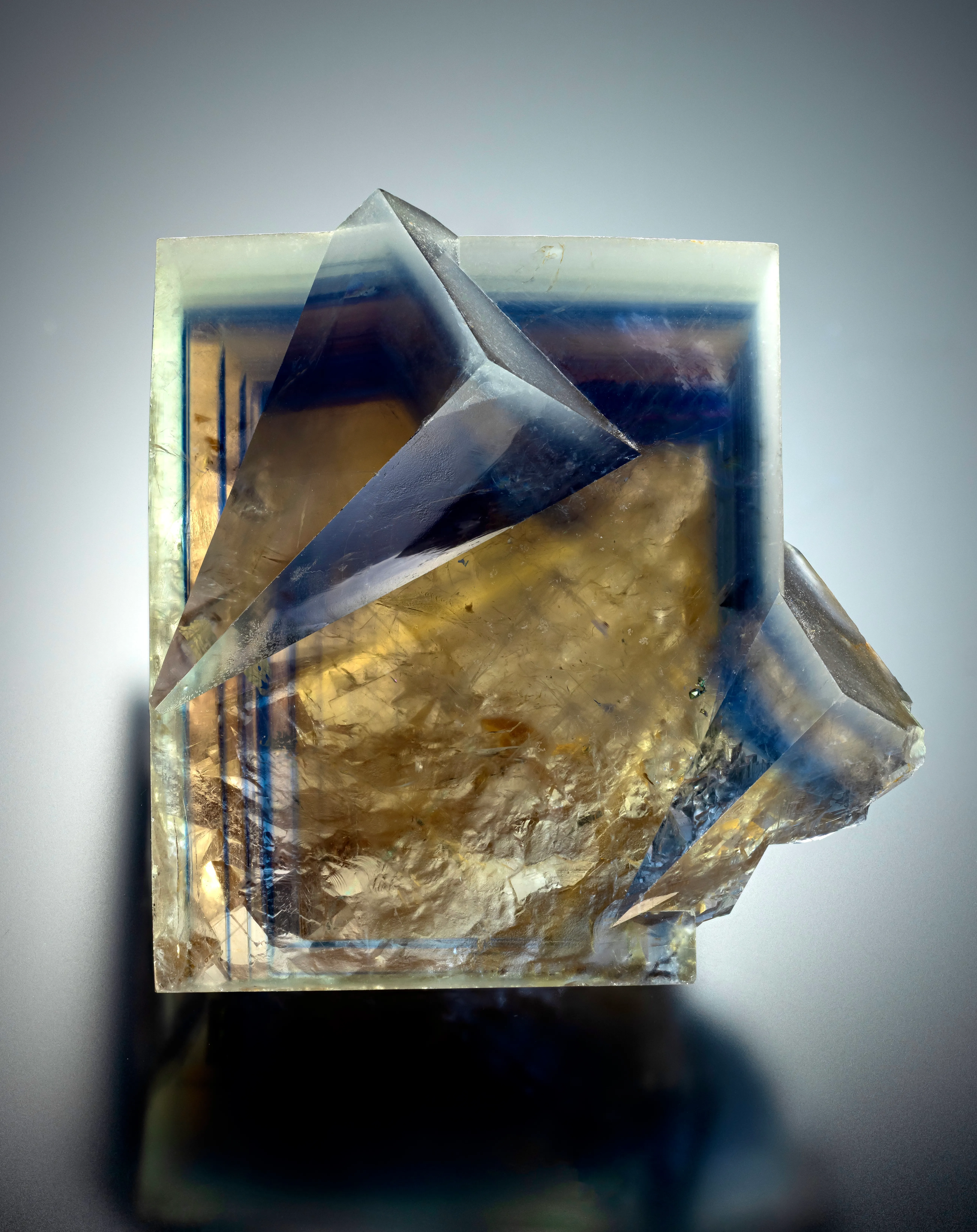 Twinned Fluorite - image 1