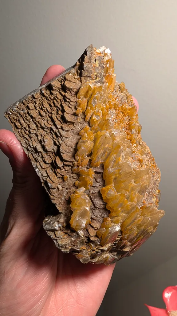 Two-Generation Calcite from China image