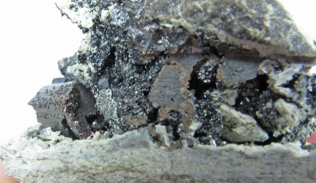 Ullmannite and Breithauptite - image 5