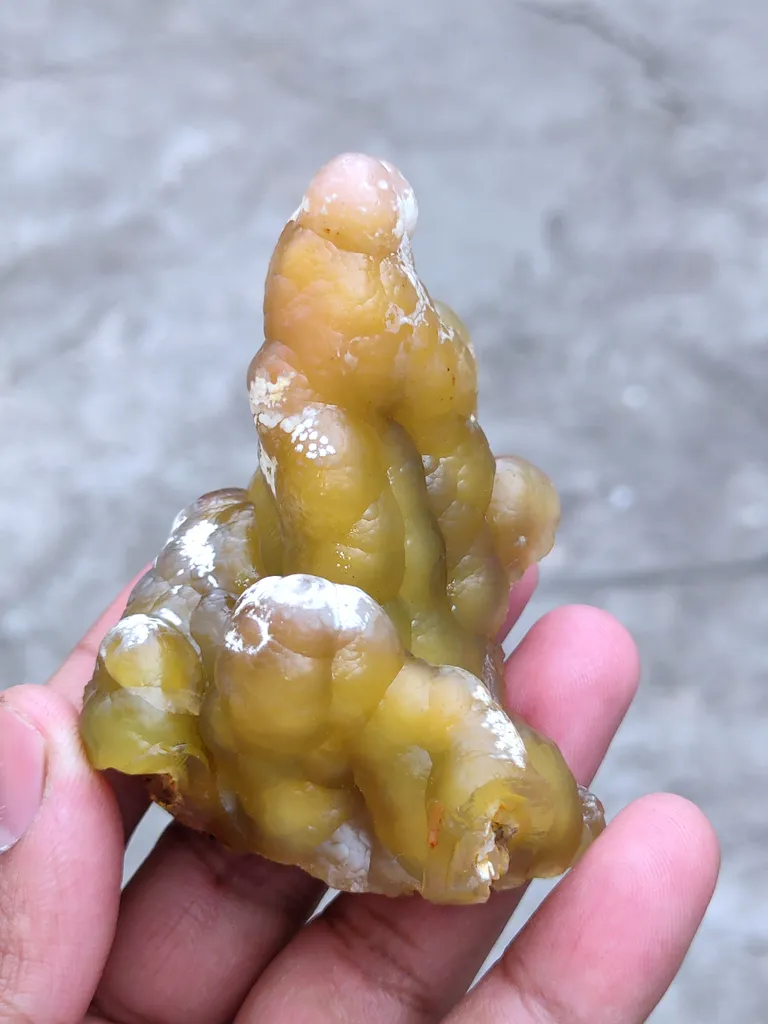 Unique Yellow Chalcedony Specimen - image 10