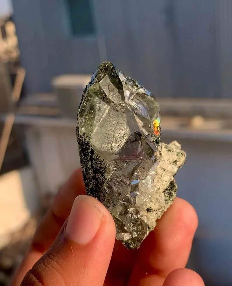 Unusual Chlorine Quartz Crystal - image 4