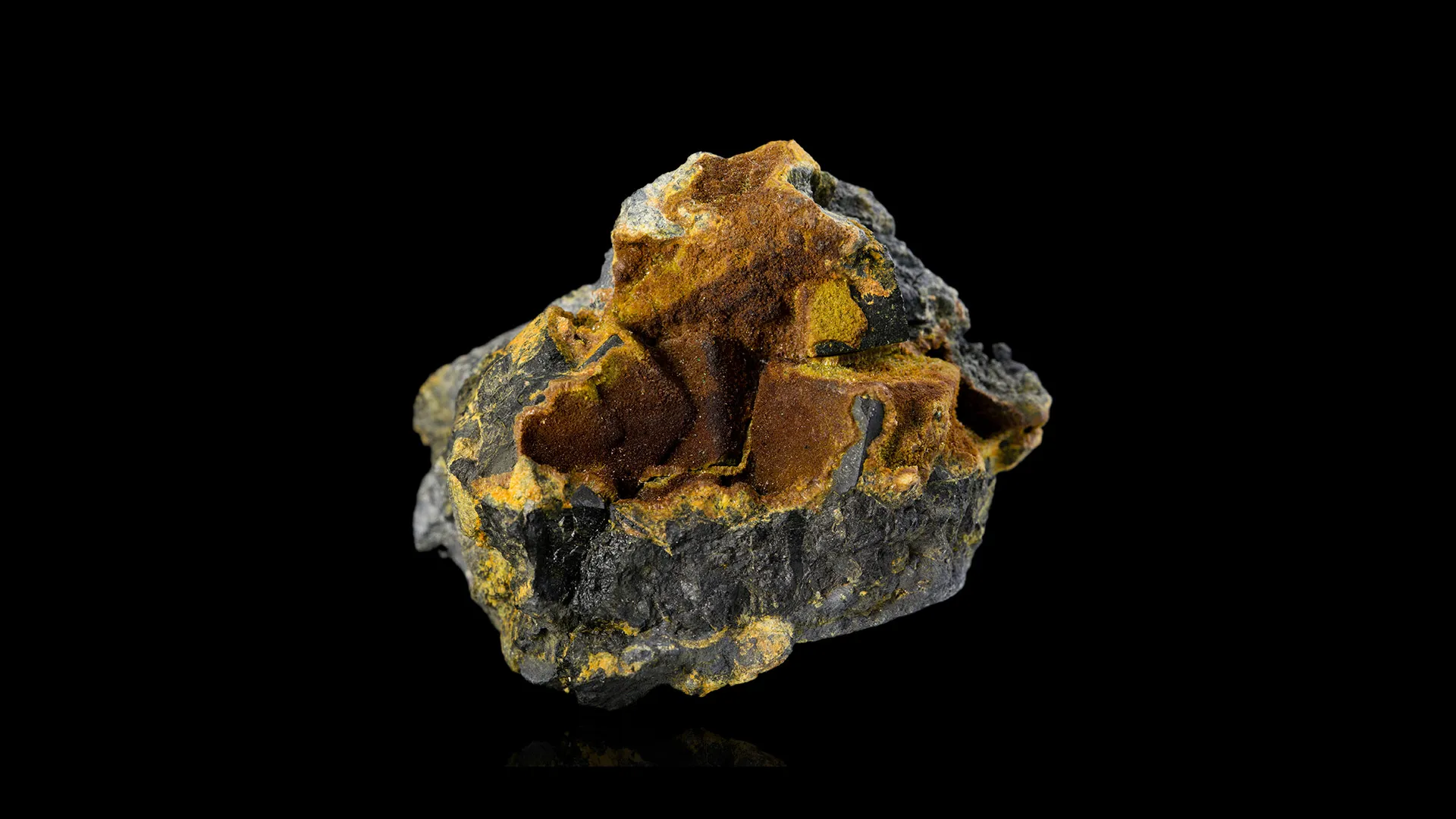 Uraninite - image 1