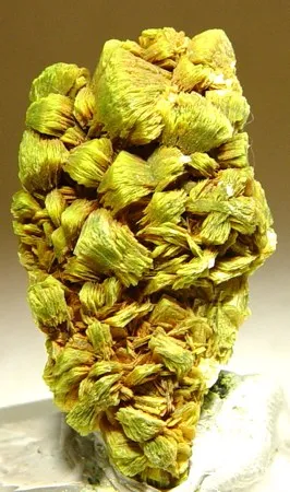 Uranocircite - image 1