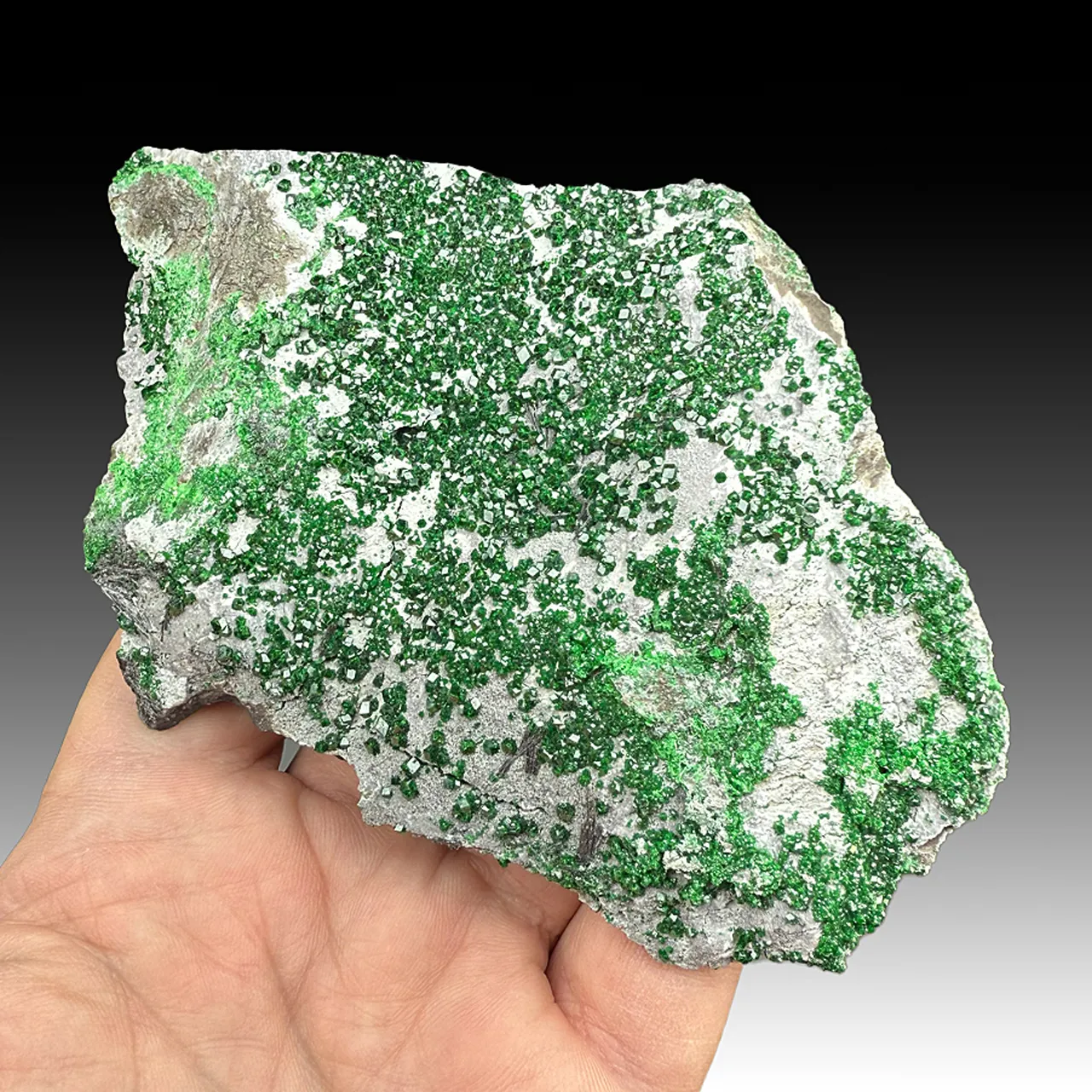 Uvarovite - image 1