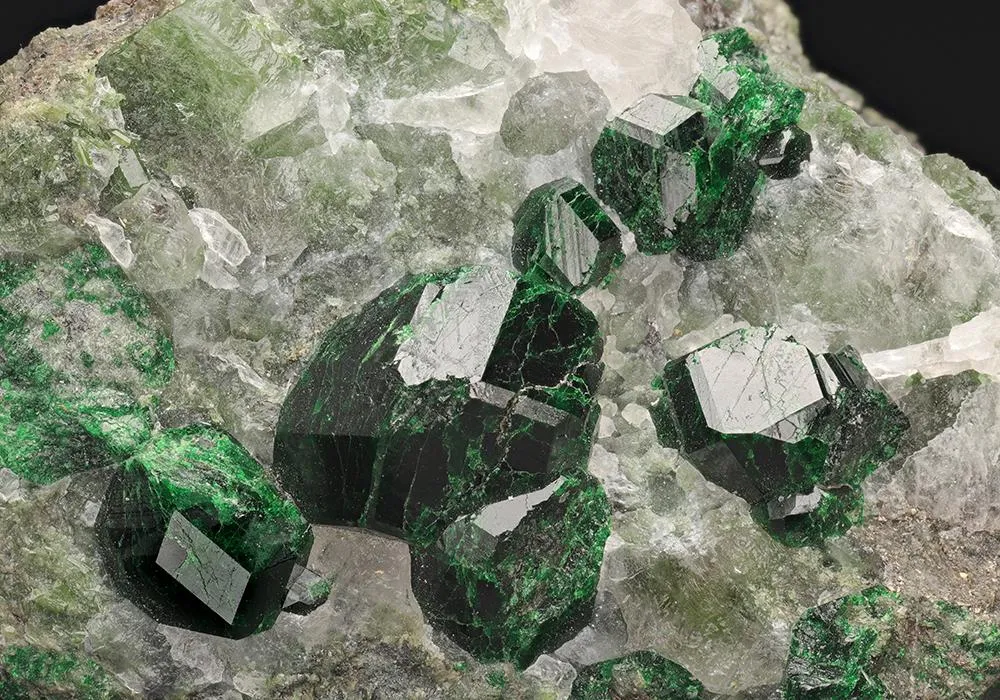 Uvarovite - image 1