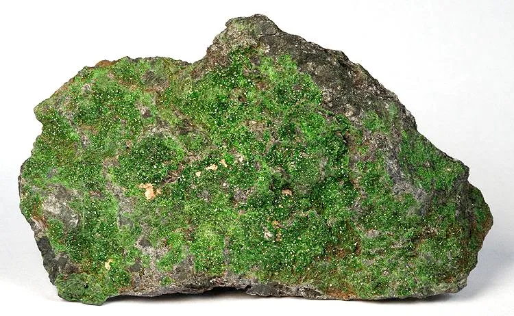 Uvarovite image