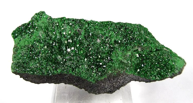 Uvarovite image