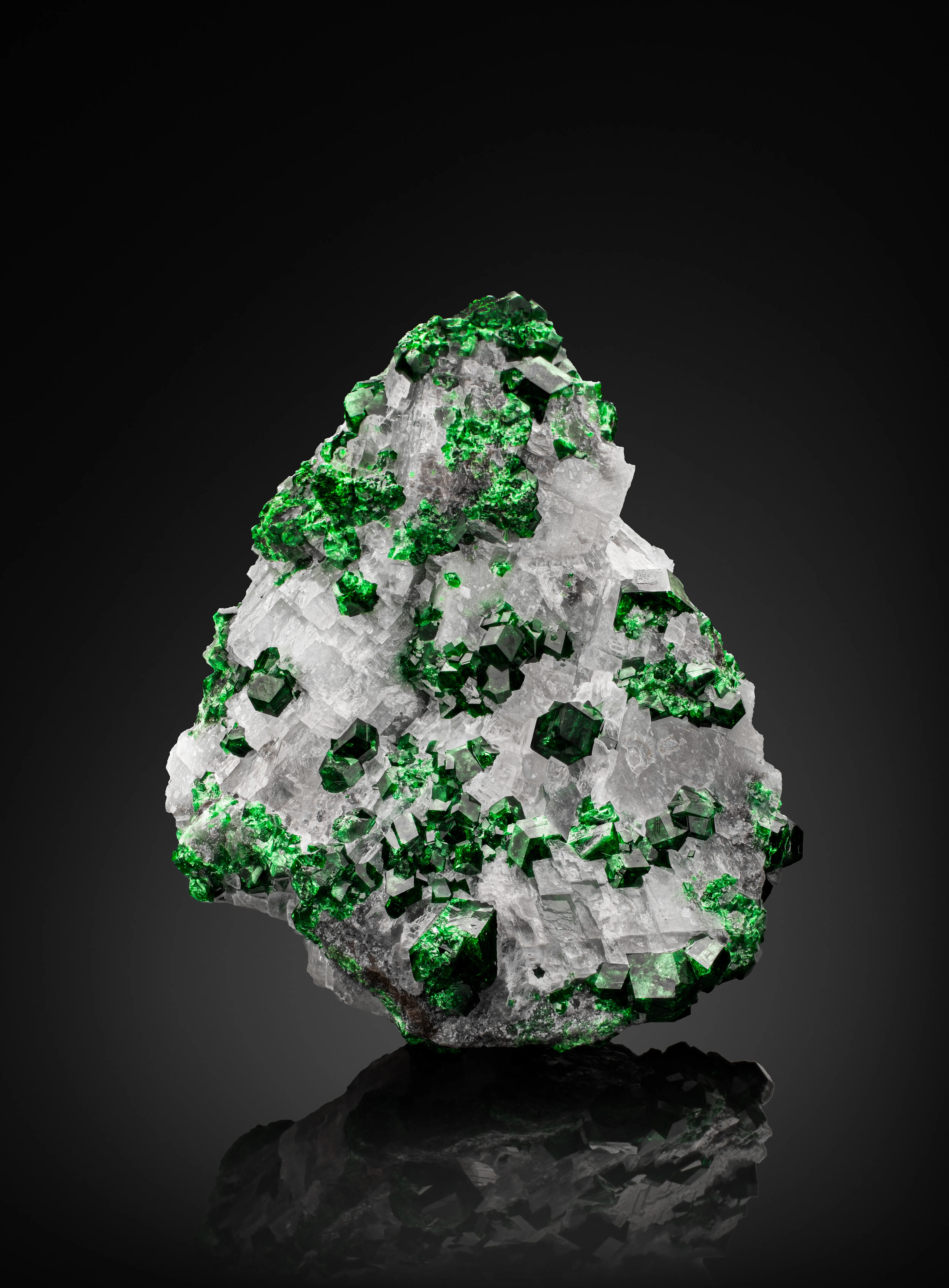 Uvarovite - image 1