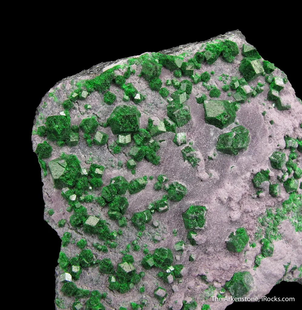 Uvarovite (Type Locality) - image 3