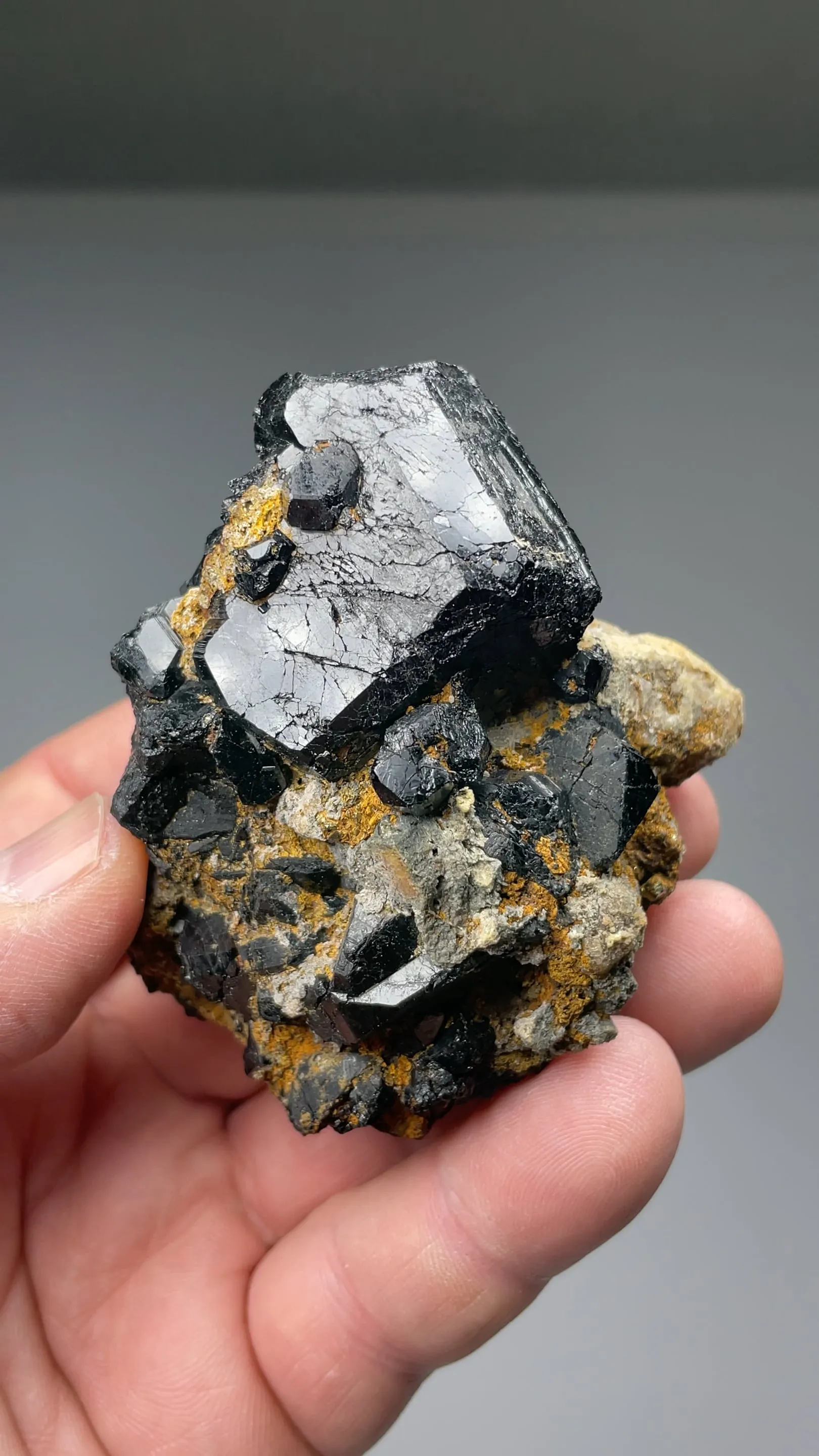 Uvite-Dravite - image 2