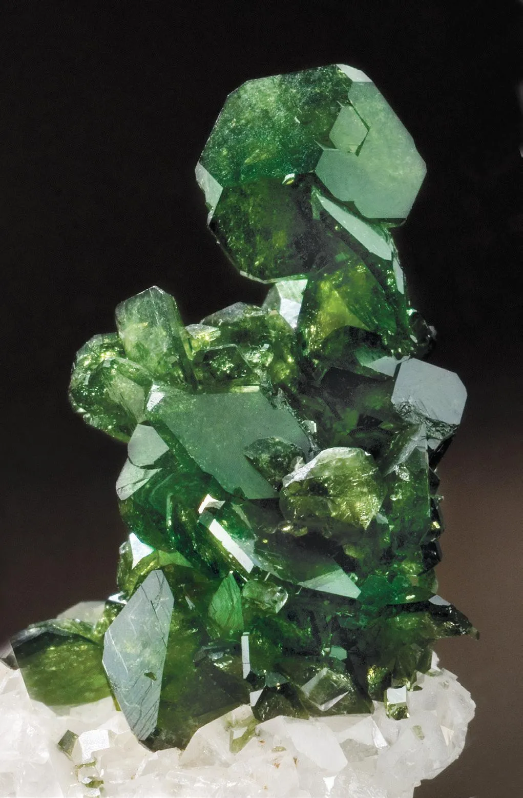 Uvite, Magnesite - image 1