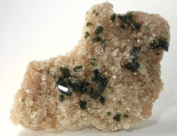 Uvite, Magnesite image