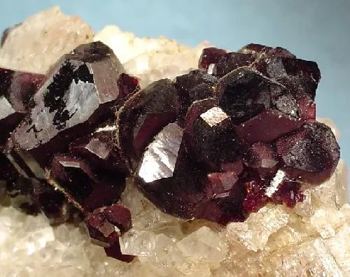 Uvite, Magnesite - image 2