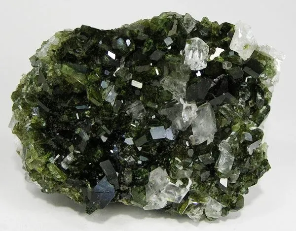 Uvite, Magnesite image