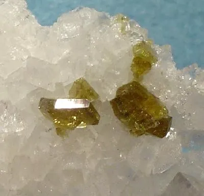 Uvite, Magnesite - image 2