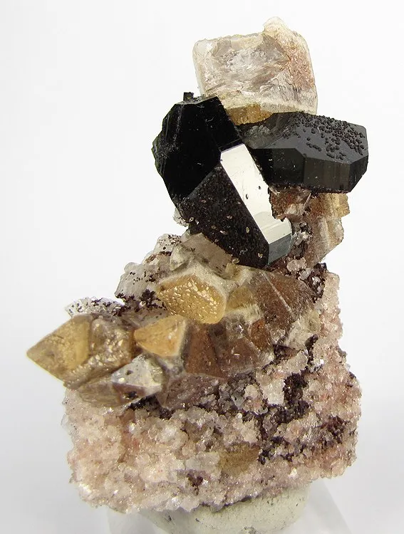 Uvite, Magnesite image