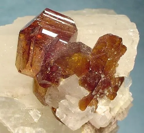 Uvite, Magnesite - image 2