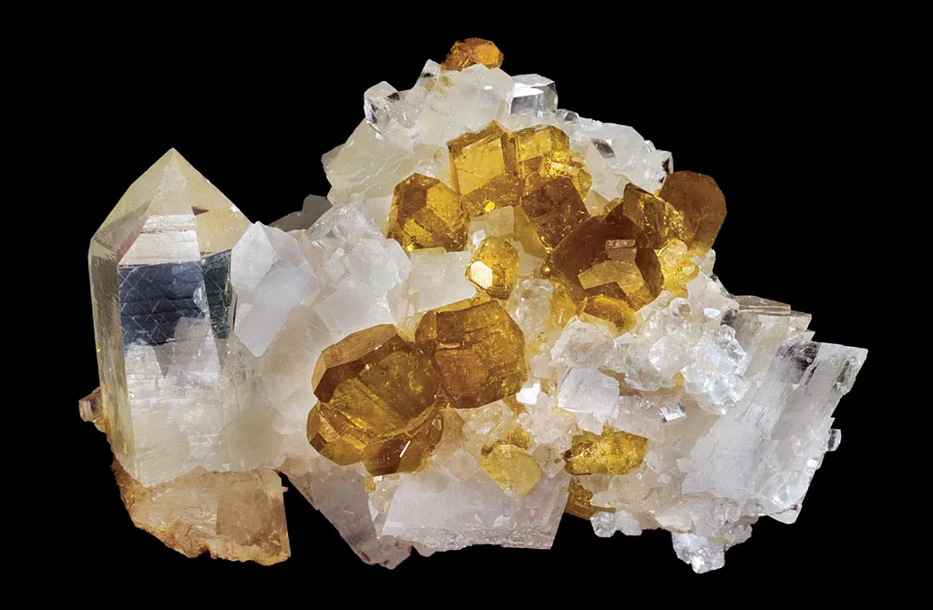 Uvite, Magnesite, Quartz image