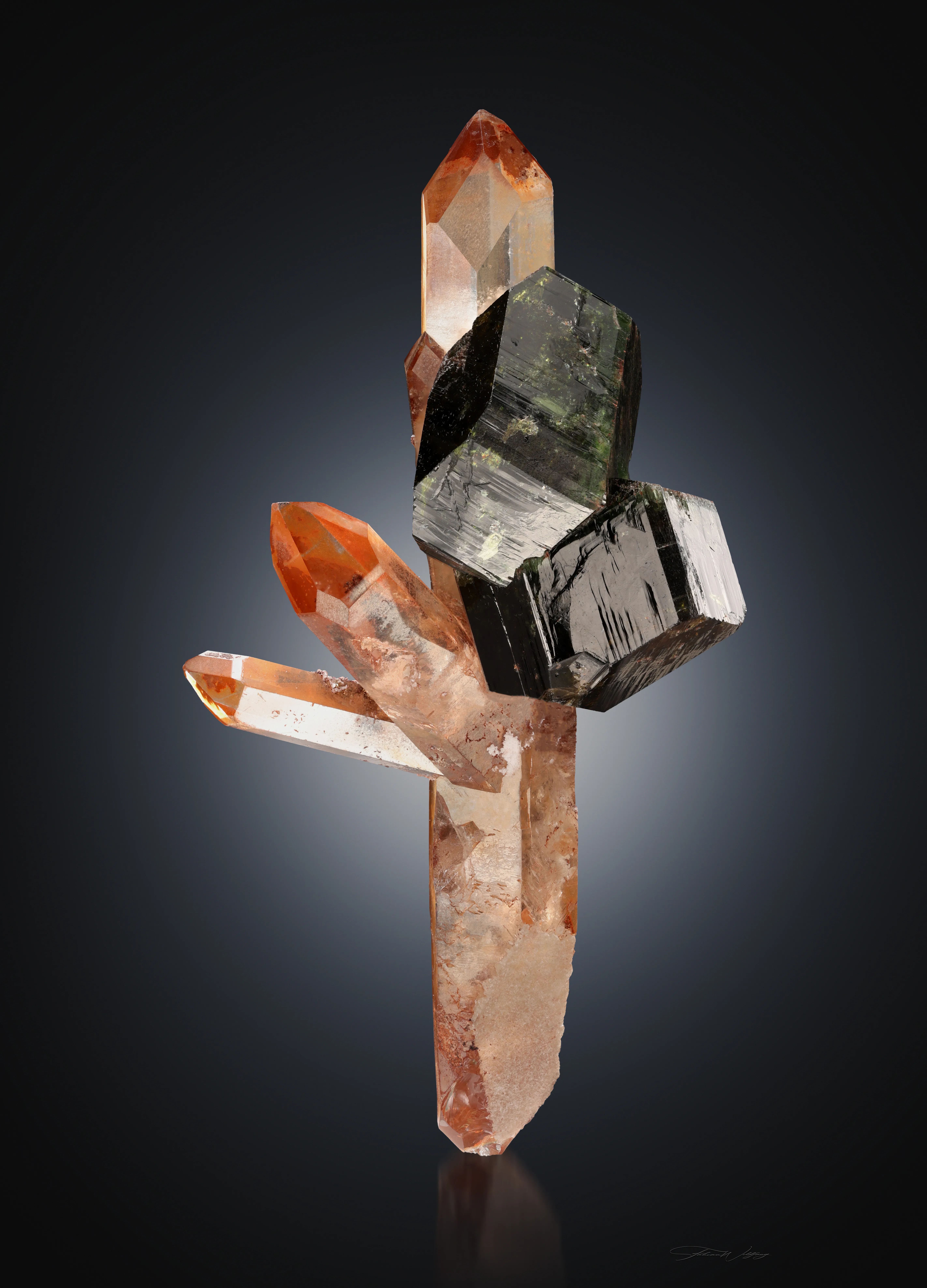 Uvite on iron-stained Quartz - image 1