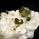 Uvite on Magnesite - image 3