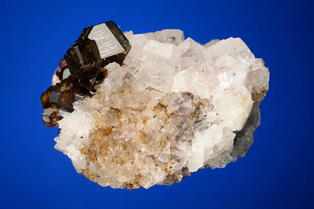 Uvite on Magnesite - image 5