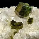 Uvite on Magnesite - image 5