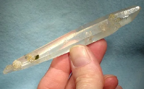 Uvite, Quartz image