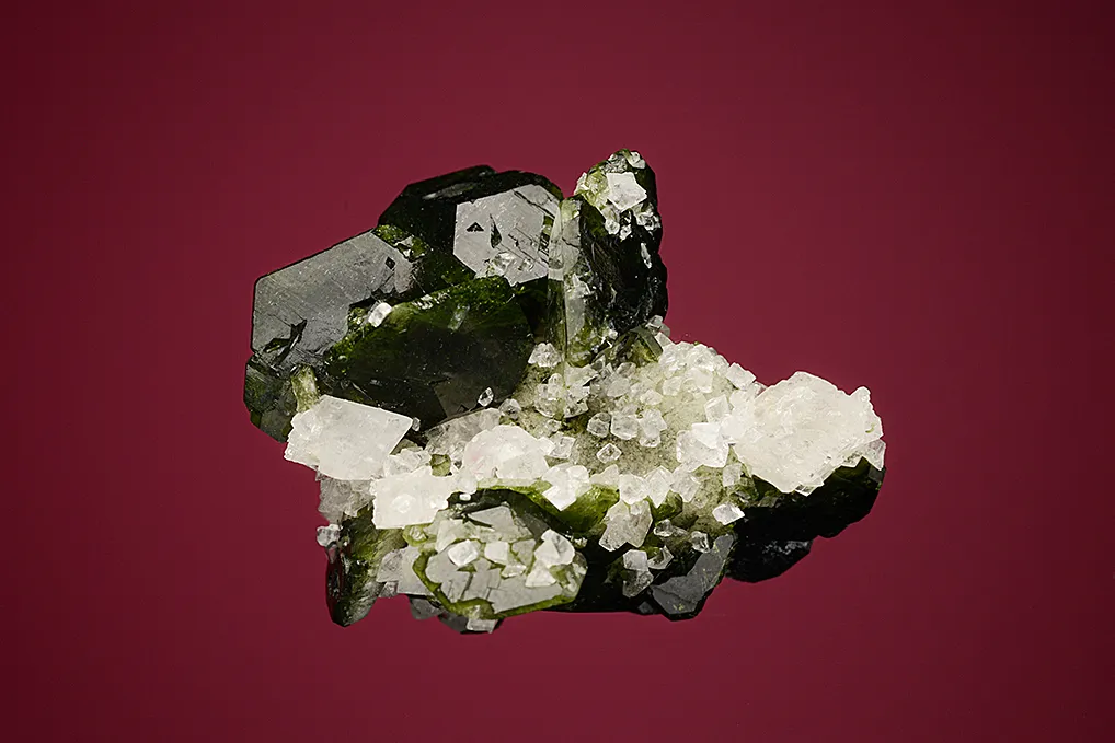 Uvite with Magnesite - image 2