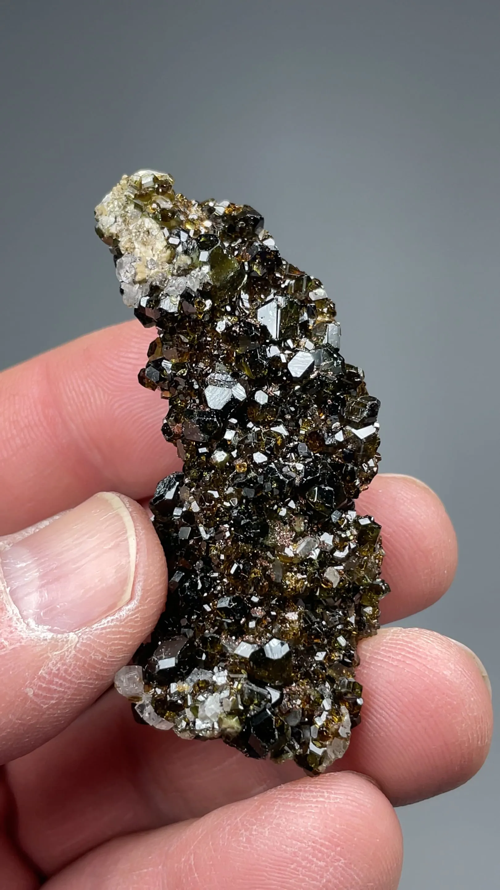 Uvite with Magnesite - image 2